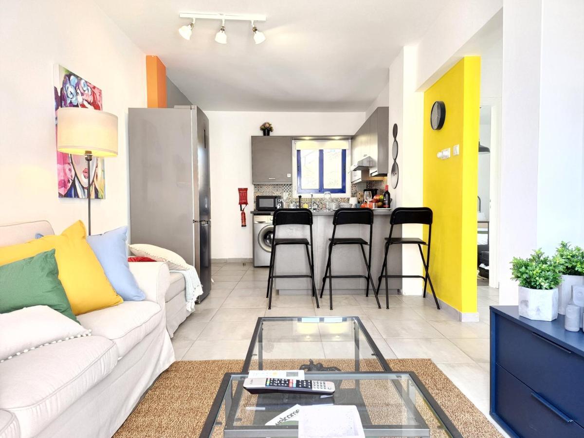 Frida'S Cozy Two Bedroom Apt ลาร์นาคา ภายนอก รูปภาพ