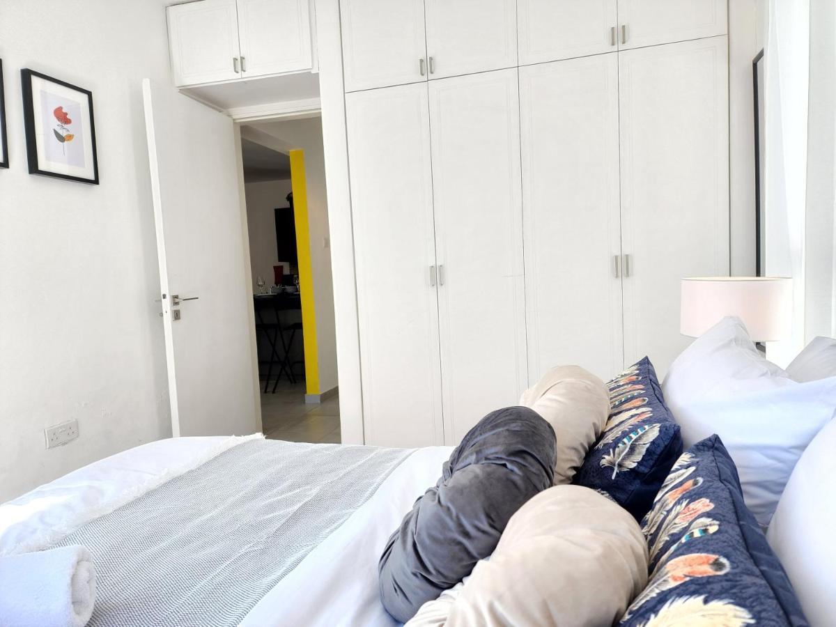 Frida'S Cozy Two Bedroom Apt ลาร์นาคา ภายนอก รูปภาพ